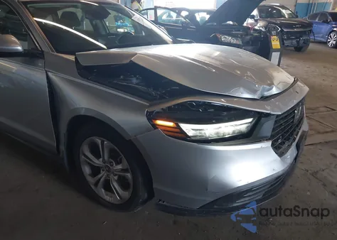 2025 Honda Accord Lx из США, поврежденный, VIN 1HGCY1F24SA016463
